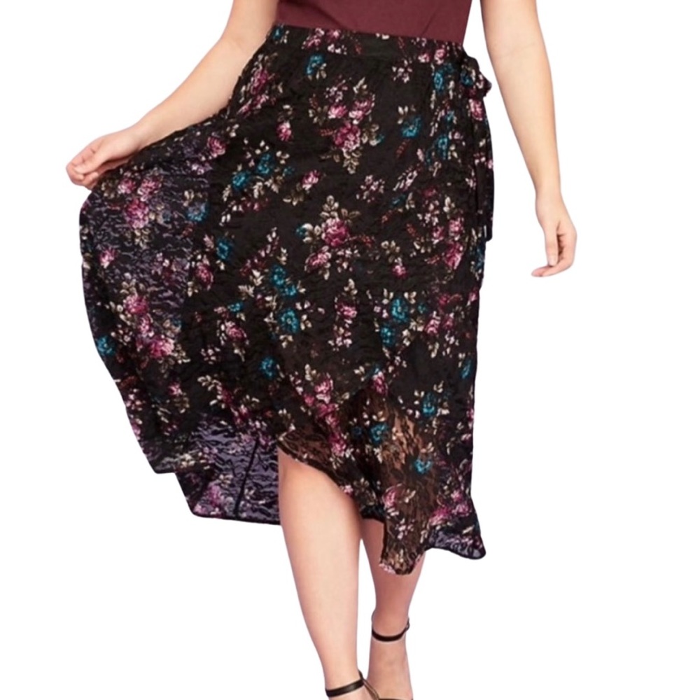 Lane Bryant Mock Wrap Black Floral Lace Skirt Hi Low Midi Size 22/24